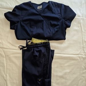 Cherokee luxe sport Scrubs